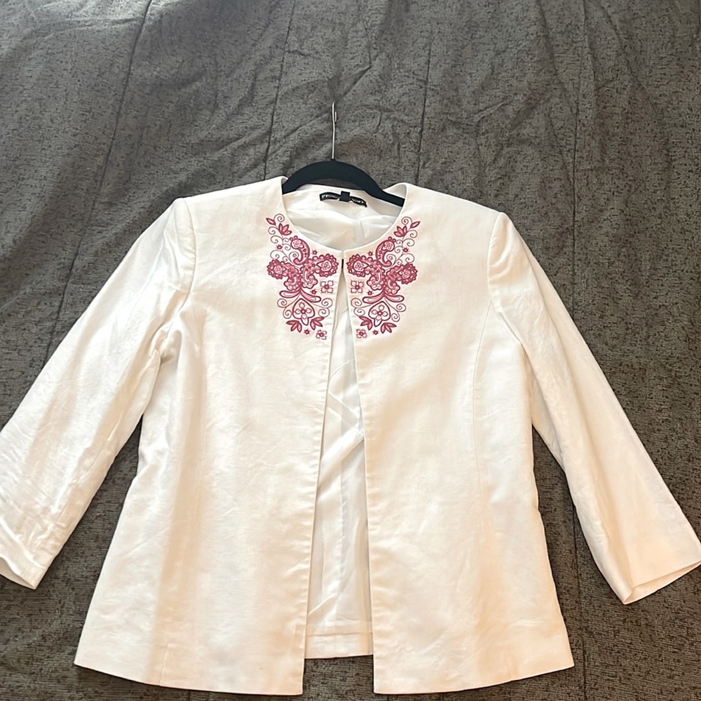 Preston New Your blazer in size 8